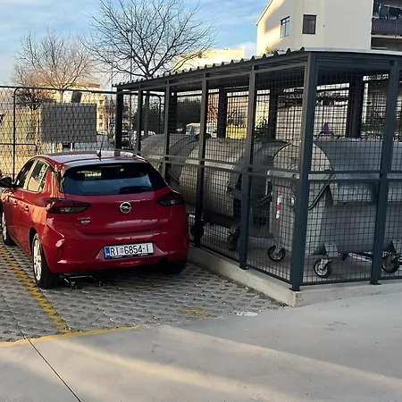 Elena Ekolu Apartmán Split